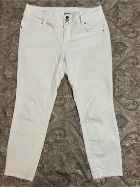 d. jeans Women’s White Jeans, size 8